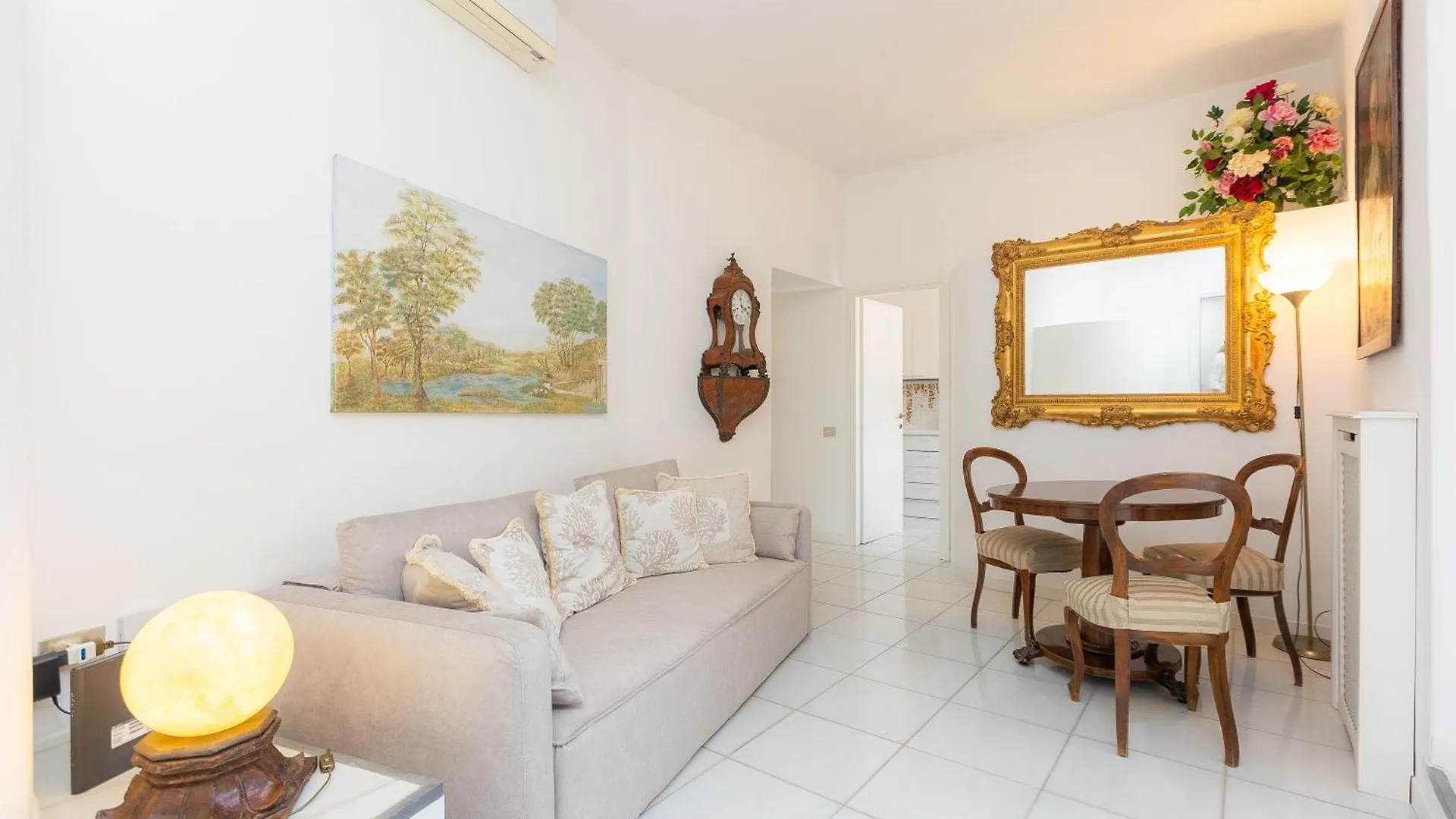 Apartment Tre Lune Penthouse By Rental In Roma