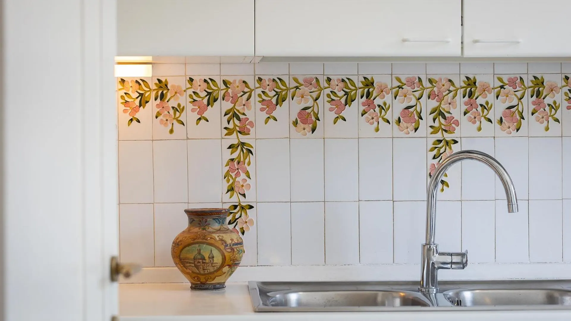 Tre Lune Penthouse By Rental In Roma Apartment