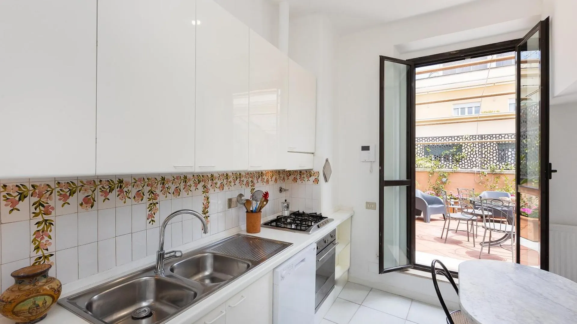 Apartment Tre Lune Penthouse By Rental In Roma Italy