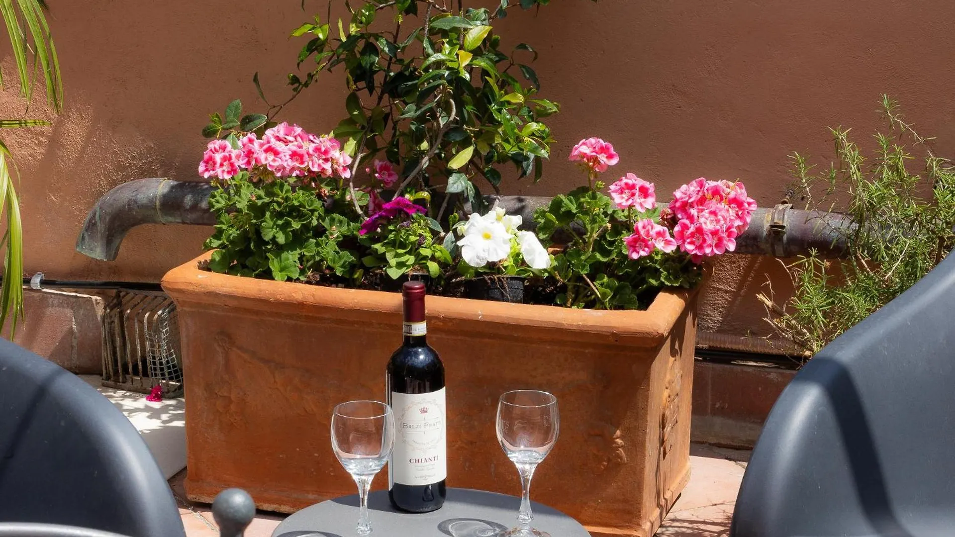 Tre Lune Penthouse By Rental In Roma Apartment Rome